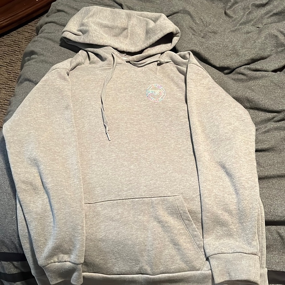 Pink everyday lounge campus pull over
